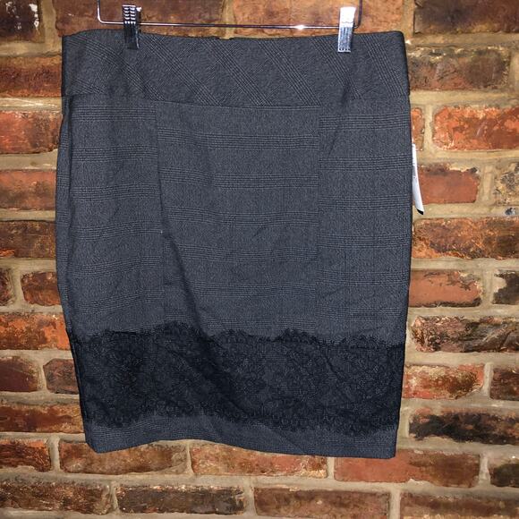 New BCX Y2K NWT Gray Plaid Black Lace Trim Pencil Straight Skirt Juniors Size 13 - Picture 1 of 7